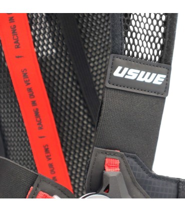 Chaleco USWE RACE 2.0 MOCHILA HIDRATACION 2L BLANCO